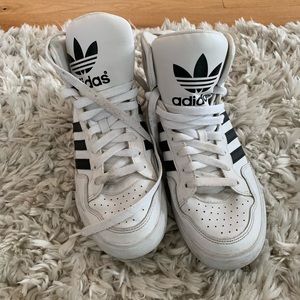 High tops Adidas! Great condition